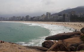 Kitinete Ipanema
